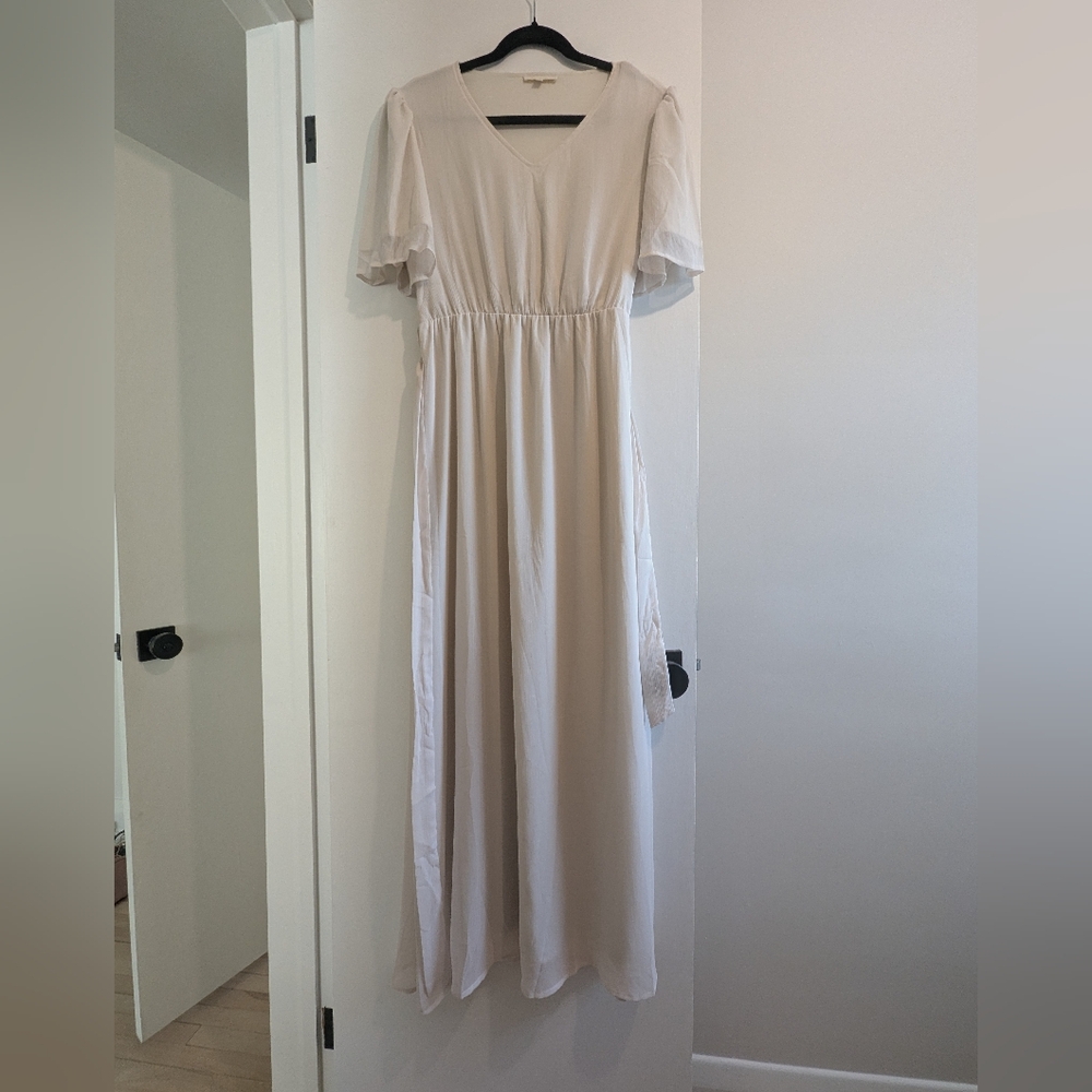 Tea n Rose Cream Maxi Dress